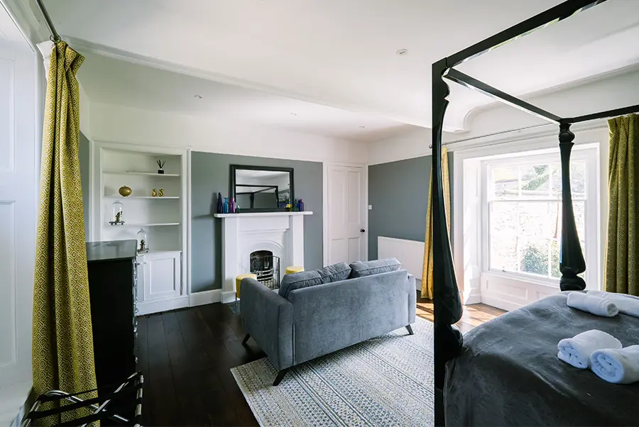 Brynglas Manor Master Bedroom 2