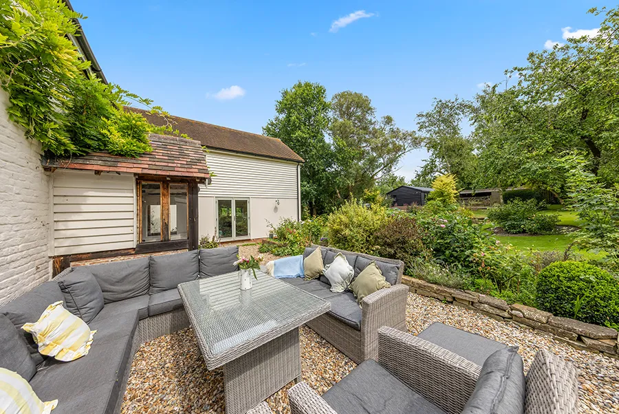 Thistlebrook Retreat Terrace 2