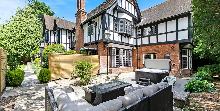 Tudor Grange Terrace